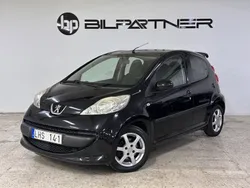 Svart Begagnad 2007 Peugeot 107 Halvkombi | 34 900 kr (Marknadspris)