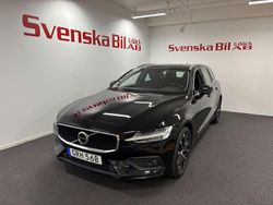 Svart Begagnad 2020 Volvo V60 Momentum Kombi | 239 000 kr (Marknadspris)
