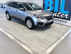 Grå Begagnad 2018 Peugeot 5008 Minibuss | 178 000 kr (Bra pris)