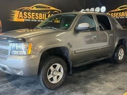 Grå Begagnad 2008 Chevrolet Avalanche Van | 99 900 kr