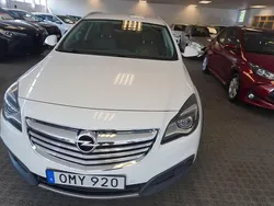 Vit Begagnad 2014 Opel Insignia Country Tourer Business Kombi | 109 000 kr (Marknadspris)