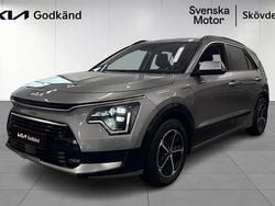 Grå Begagnad 2022 Kia Niro Advance SUV | 368 200 kr (Dyr)