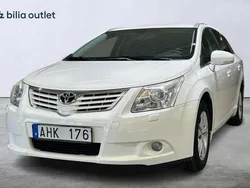 Vit Begagnad 2009 Toyota Avensis Multidrive S Kombi | 70 000 kr (Bra pris)