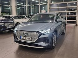 Gejserblå metallic Begagnad 2022 Audi Q4 e-tron Proline SUV | 369 000 kr (Lite dyr)