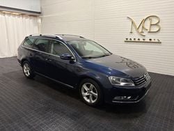 Mörkblå Begagnad 2011 VW Passat Kombi | 79 900 kr (Marknadspris)