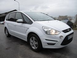 Vit Begagnad 2010 Ford S-MAX S Minibuss | 49 000 kr (Marknadspris)