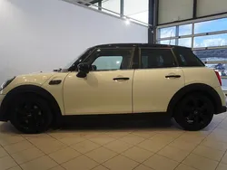 Vit Begagnad 2021 Mini Cooper S Halvkombi | 269 500 kr (Lite dyr)