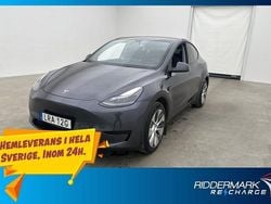 Grå Begagnad 2022 Tesla Model Y Standard Range SUV | 368 900 kr (Lite dyr)