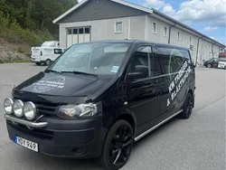 Svart Begagnad 2015 VW T5 Van | 119 000 kr (Marknadspris)
