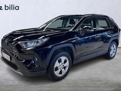 Svart Begagnad 2022 Toyota RAV4 Hybrid Active SUV | 359 900 kr (Bra pris)