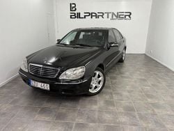 Svart Begagnad 2000 Mercedes S500L Sedan | 79 900 kr