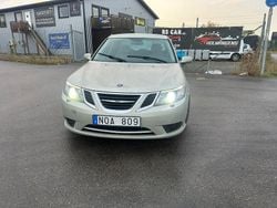 Ljusgul (gul) Begagnad 2008 Saab 9-3 Vector Sedan | 29 500 kr (Marknadspris)