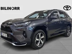 Mörkgrå Begagnad 2023 Toyota RAV4 Hybrid Edition SUV | 489 900 kr (Lite dyr)