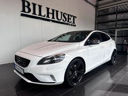 Vit Begagnad 2015 Volvo V40 R-Design Kombi | 229 900 kr (Dyr)