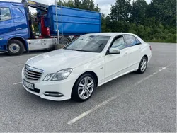 Vit Begagnad 2011 Mercedes E220 Sedan | 115 000 kr (Marknadspris)