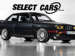 Svart Begagnad 1990 BMW M3 | 999 900 kr