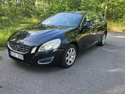 Svart Begagnad 2011 Volvo V60 Kombi | 60 000 kr (Bra pris)