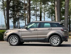 Grå Begagnad 2015 Land Rover Range Rover evoque Pure SUV | 149 000 kr (Marknadspris)