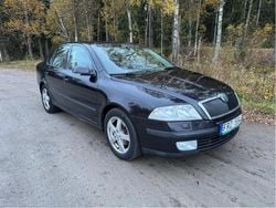 Svart Begagnad 2008 Skoda Octavia Halvkombi | 8 000 kr (Superpris)