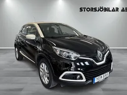 Svart Begagnad 2016 Renault Captur SUV | 109 000 kr (Marknadspris)