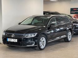 Svart Begagnad 2017 VW Passat GTE Kombi | 179 900 kr (Lite dyr)