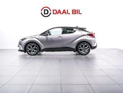 Mörkgrå Begagnad 2017 Toyota C-HR Style SUV | 184 700 kr (Marknadspris)