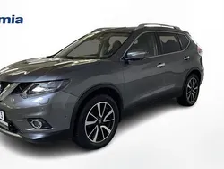 Grå Begagnad 2017 Nissan X-Trail SUV | 149 900 kr (Marknadspris)