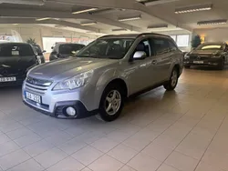 Silver Begagnad 2012 Subaru Outback SUV | 99 000 kr (Marknadspris)