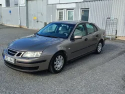 Ljusbrun Begagnad 2003 Saab 9-3 Linear Sedan | 19 900 kr (Dyr)