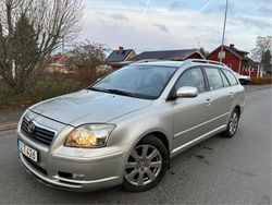 Silver Begagnad 2007 Toyota Avensis Kombi | 27 900 kr (Bra pris)