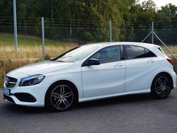 Vit Begagnad 2016 Mercedes A180 AMG Halvkombi | 154 900 kr (Lite dyr)