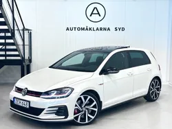 Röd Begagnad 2018 VW Golf VII GTI Halvkombi | 264 900 kr (Marknadspris)