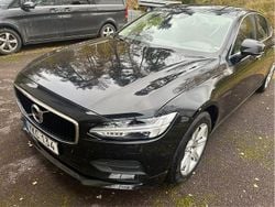 Svart Begagnad 2017 Volvo S90 Momentum Sedan | 205 000 kr (Marknadspris)