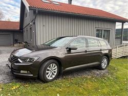 Brun Begagnad 2017 VW Passat Kombi | 175 000 kr (Lite dyr)