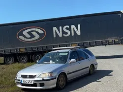 Grå Begagnad 2000 Honda Aerodeck Halvkombi | 16 000 kr