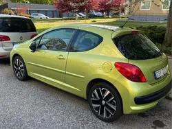 Gul Begagnad 2008 Peugeot 207 Halvkombi | 70 000 kr (Dyr)