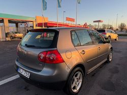 Begagnad 2007 VW Golf V Halvkombi | 33 000 kr (Marknadspris)