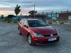 Röd Begagnad 2016 VW Golf VII Kombi | 150 000 kr (Marknadspris)