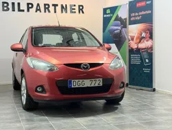 Röd Begagnad 2007 Mazda 2 Halvkombi | 39 999 kr (Marknadspris)