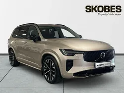 Ljusgrå (grå) Begagnad 2025 Volvo XC90 Ultra SUV | 969 400 kr