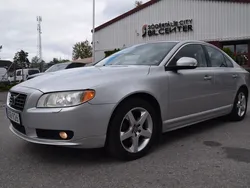 Ljusgrå Begagnad 2008 Volvo S80 Summum Sedan | 74 900 kr (Marknadspris)