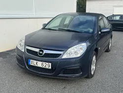 Blå Begagnad 2006 Opel Vectra GTS Halvkombi | 19 900 kr