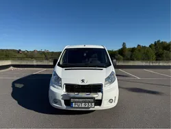 Vit Begagnad 2015 Peugeot Expert Van | 68 000 kr (Marknadspris)
