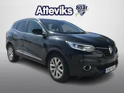 Svart Begagnad 2017 Renault Kadjar LIMITED SUV | 139 900 kr (Marknadspris)
