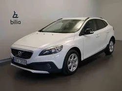 Vit Begagnad 2014 Volvo V40 CC Kombi | 129 500 kr