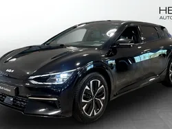 Svart (black) Begagnad 2022 Kia EV6 GT-Line SUV | 469 900 kr (Marknadspris)