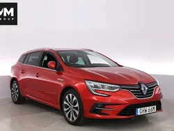 Röd Begagnad 2023 Renault Mégane GrandTour Techno Kombi | 244 000 kr (Marknadspris)