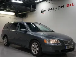 Grå Begagnad 2006 Volvo V70 Business Edition Kombi | 32 000 kr (Marknadspris)