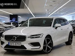 Vit Begagnad 2022 Volvo V60 Core Kombi | 359 900 kr (Marknadspris)