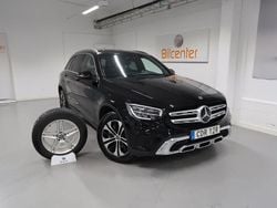 Svart Begagnad 2022 Mercedes GLC300e SUV | 359 900 kr (Bra pris)